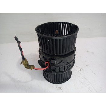 Recambio de motor calefaccion para renault scenic iii bose edition referencia OEM IAM 272109961R  