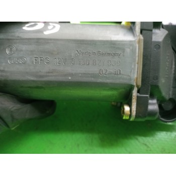 Recambio de motor elevalunas delantero derecho para ford fiesta (cbk) ambiente referencia OEM IAM 0130821939  