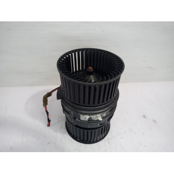 Recambio de motor calefaccion para renault scenic iii bose edition referencia OEM IAM 272109961R  