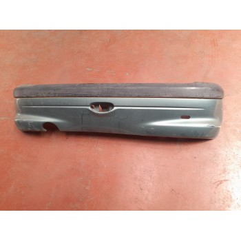 Recambio de paragolpes trasero para peugeot 206 berlina 1.9 diesel referencia OEM IAM 9628638277  