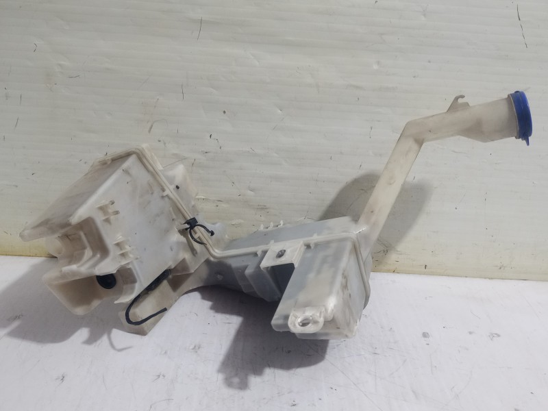 Recambio de deposito limpia para peugeot 508 allure referencia OEM IAM 9686438380  