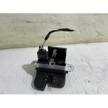 Recambio de cerradura maletero / porton para skoda yeti active referencia OEM IAM 5L6827505C  