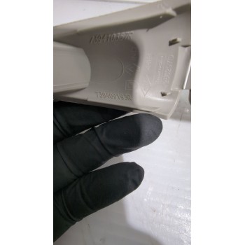 Recambio de asidero techo delantero derecho para dacia duster (hm_) 1.0 tce 90 referencia OEM IAM 739409193R  