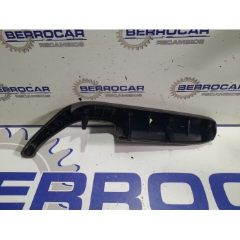 Recambio de moldura lateral para seat exeo berlina (3r2) 2.0 tdi referencia OEM IAM 3R0867410A  