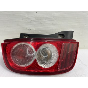 Recambio de piloto trasero izquierdo para nissan micra (k12e) acenta referencia OEM IAM 26559AX720  