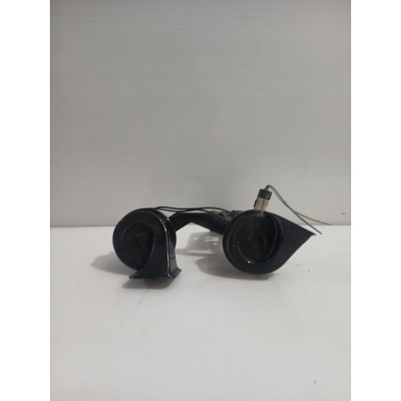 Recambio de claxon para peugeot 407 (6d_) 2.0 hdi 135 (6drhrh, 6drhre, 6drhrg, 6drhrj) referencia OEM IAM 6236J2  