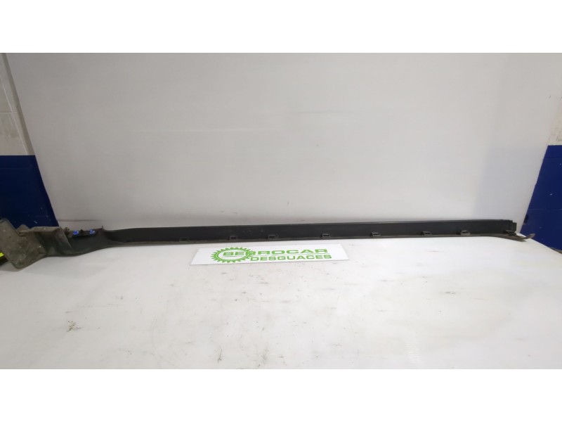 Recambio de faldon lateral para dacia duster (hm_) 1.0 tce 90 referencia OEM IAM 769528307R  