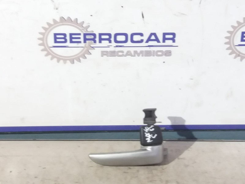 Recambio de maneta interior delantera derecha para mazda 3 berlina (bk) referencia OEM IAM   