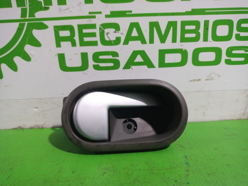 Recambio de maneta interior delantera derecha para ford fiesta (cbk) ambiente referencia OEM IAM 6S61A22600AAW  