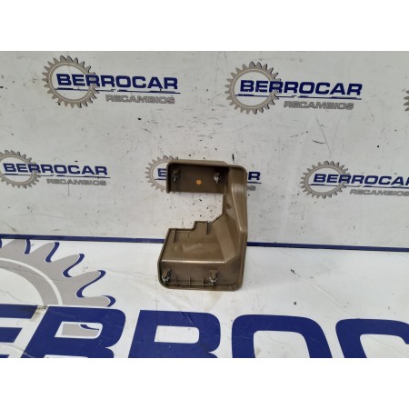 Recambio de moldura para land rover discovery referencia OEM IAM HJ500112  