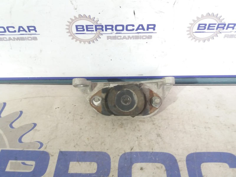 Recambio de soporte cambio para renault kangoo 1.5 dci diesel fap referencia OEM IAM 8200277212  