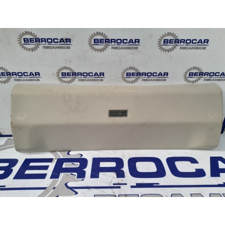 Recambio de moldura interior para land rover discovery referencia OEM IAM 630240000  