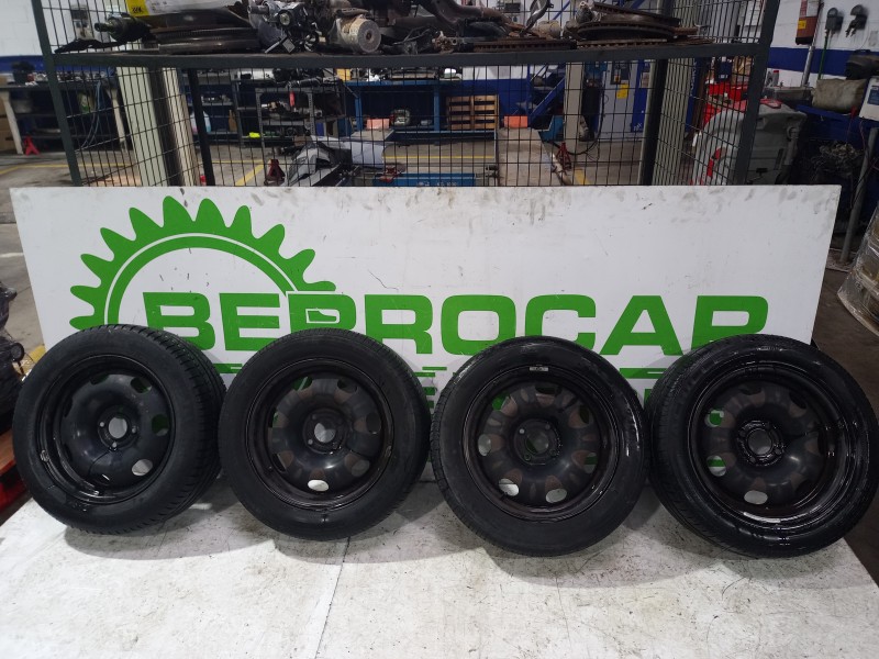 Recambio de juego llantas para citroën c4 grand picasso exclusive referencia OEM IAM 2160717  