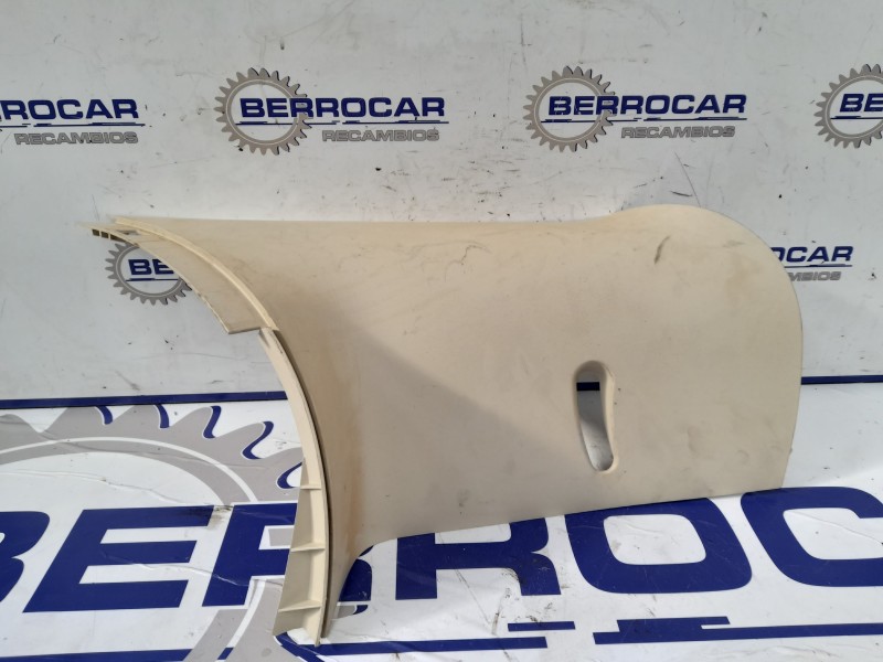 Recambio de moldura lateral para land rover range rover sport referencia OEM IAM 632240062  