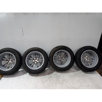 Recambio de juego llantas para hyundai ix35 (lm, el, elh) 2.0 crdi 4wd referencia OEM IAM 529102S200  