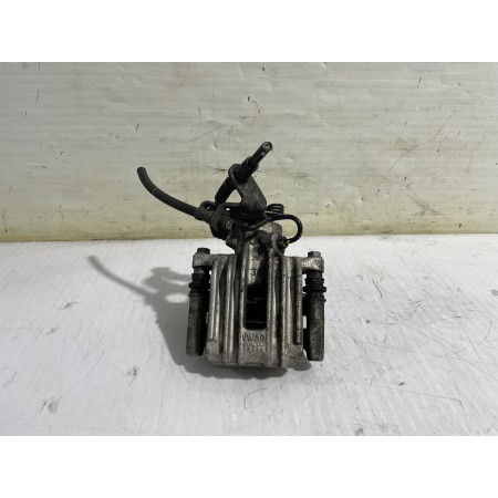 Recambio de pinza de freno trasera derecha para skoda yeti active referencia OEM IAM 5K0615424  