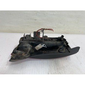 Recambio de piloto trasero derecho para nissan micra (k12e) acenta referencia OEM IAM 26554AX720  