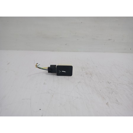 Recambio de sensor para renault scenic iii bose edition referencia OEM IAM 988809284R  