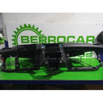 Recambio de salpicadero para citroën c4 berlina 1.6 16v hdi referencia OEM IAM 9646336180  