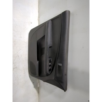 GUARNECIDO PUERTA DELANTERA IZQUIERDA G03M51/R23943A 