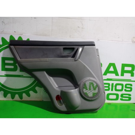 Recambio de guarnecido puerta trasera izquierda para kia sorento i (jc) 2.5 crdi referencia OEM IAM 833503E000  
