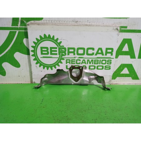 Recambio de protector para renault kangoo profesional referencia OEM IAM 144157606R  