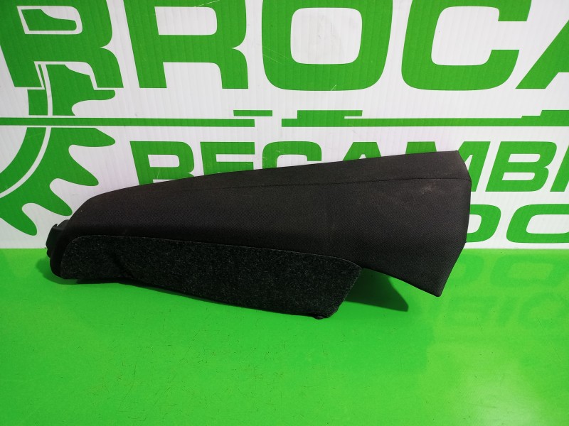 Recambio de moldura interior para opel insignia berlina 2.0 cdti cat referencia OEM IAM 13304989  