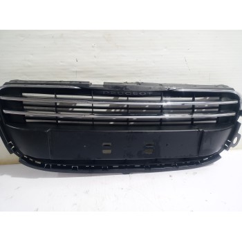 Recambio de rejilla paragolpes delantero para peugeot 508 allure referencia OEM IAM 7422Y6  
