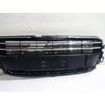 Recambio de rejilla paragolpes delantero para peugeot 508 allure referencia OEM IAM 7422Y6  
