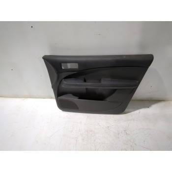 GUARNECIDO PUERTA DELANTERA DERECHA R23942A 