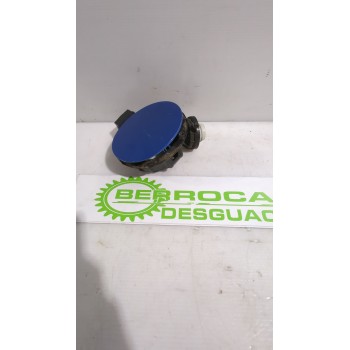 Recambio de tapa exterior combustible para hyundai i30 (fd) 1.6 crdi referencia OEM IAM 695102L000  
