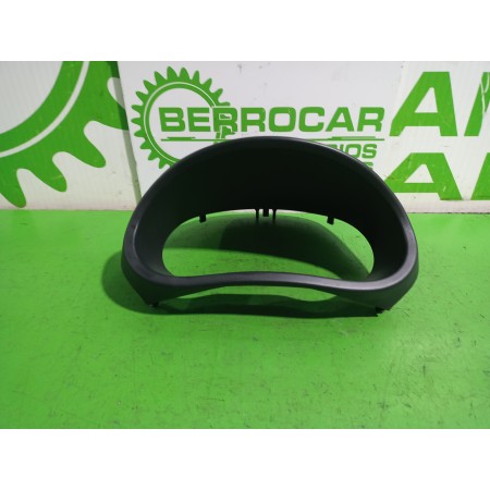 Recambio de moldura para opel corsa d 1.3 16v cdti referencia OEM IAM 13205180  