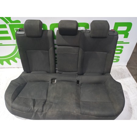 Recambio de asientos traseros para opel insignia berlina 2.0 cdti cat referencia OEM IAM 13314017  