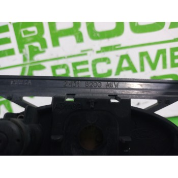 Recambio de rejilla delantera para ford focus berlina (cak) ambiente referencia OEM IAM 2M518200AGW  