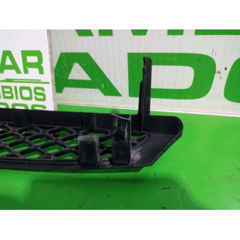 Recambio de rejilla delantera para ford focus berlina (cak) ambiente referencia OEM IAM 2M518200AGW  