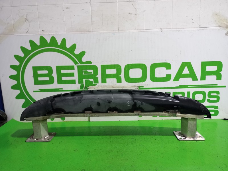 Recambio de refuerzo paragolpes delantero para citroën c4 grand picasso exclusive referencia OEM IAM 7106E8  