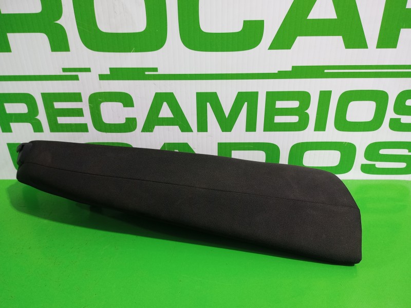 Recambio de moldura interior para opel insignia berlina 2.0 cdti cat referencia OEM IAM 13304991  