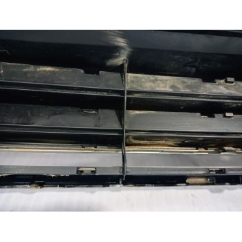 Recambio de rejilla delantera para mini mini (r56) cooper referencia OEM IAM 51112752363  