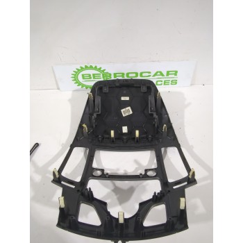 Recambio de molduras para hyundai i30 (fd) 1.6 crdi referencia OEM IAM 847412R100G2  