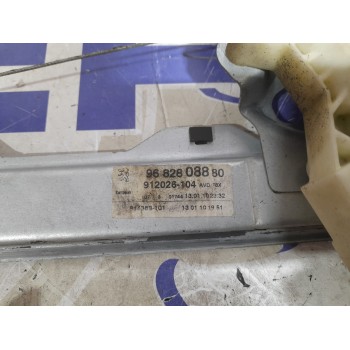 Recambio de elevalunas delantero derecho para peugeot 5008 2.0 blue-hdi fap referencia OEM IAM 9682808880  