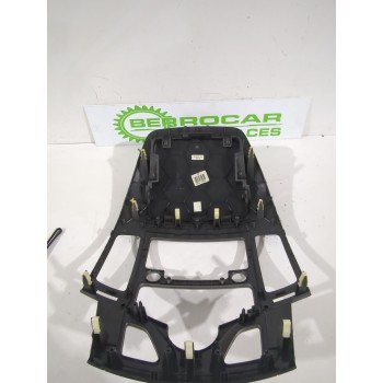 Recambio de molduras para hyundai i30 (fd) 1.6 crdi referencia OEM IAM 847412R100G2  