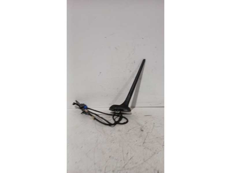 Recambio de antena para alfa romeo giulietta (940_) 1.6 jtdm (940fxd1a) referencia OEM IAM 51977809  