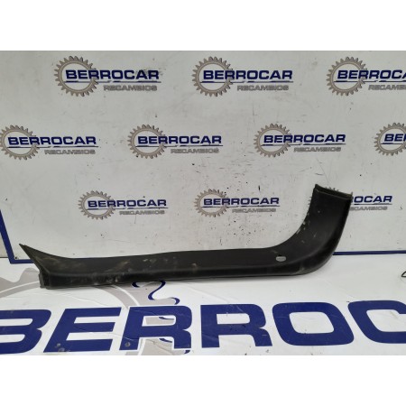 Recambio de moldura lateral para land rover range rover sport referencia OEM IAM LHSDED500051XXX  