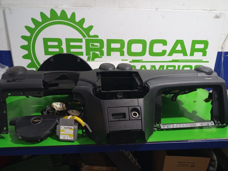 Recambio de kit airbag para chevrolet aveo ls referencia OEM IAM 96806963  