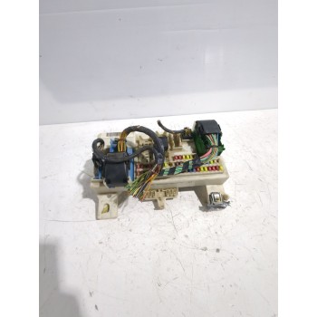 CAJA RELES / FUSIBLES 3M5T14014 