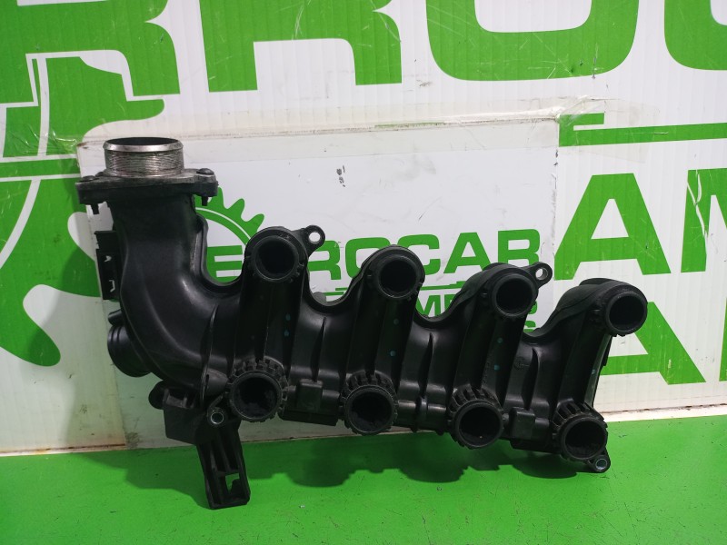 Recambio de colector admision para citroën c4 berlina 1.6 16v hdi referencia OEM IAM 9653808680  