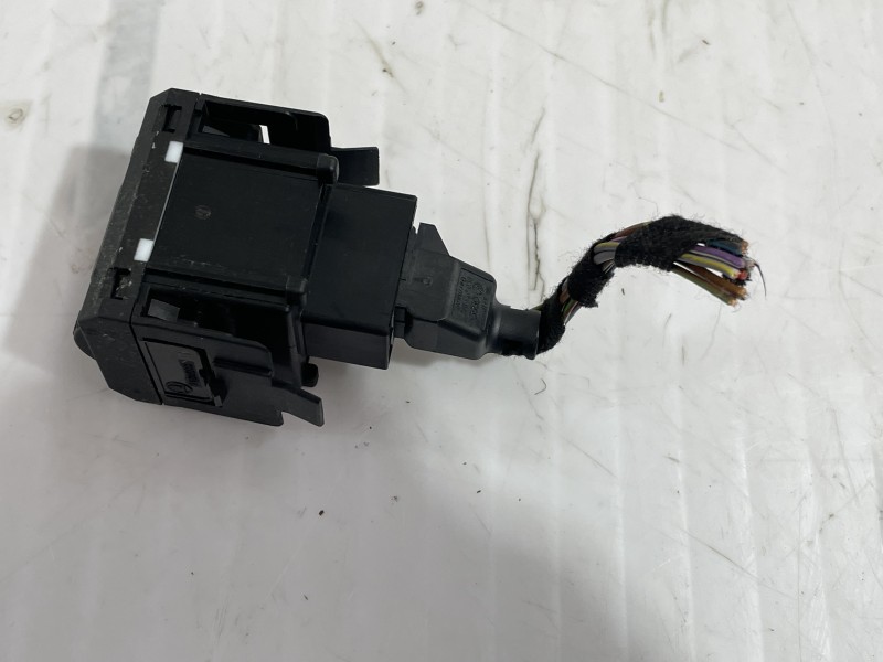 Recambio de mando luces para skoda yeti active referencia OEM IAM 5L0941333  