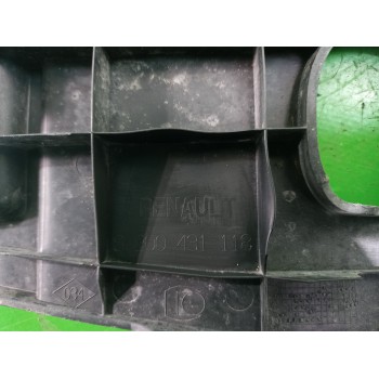 Recambio de moldura para renault kangoo profesional referencia OEM IAM 8200431118  