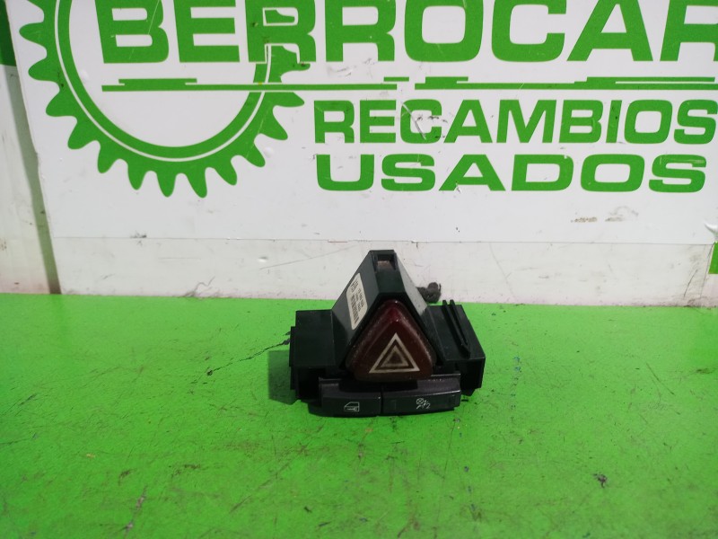 Recambio de warning para opel corsa d 1.3 16v cdti referencia OEM IAM 13189529  