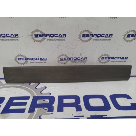 Recambio de molduras traseras para land rover range rover sport referencia OEM IAM CH3242B36A  